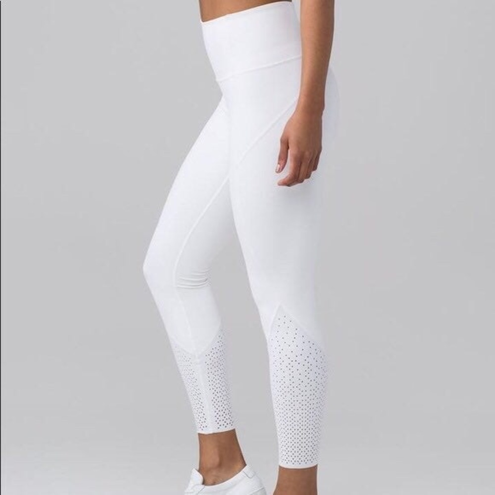 NWOT Lululemon Anew 7/8 Tight White!